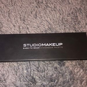 3/$15 eyeshadow palette!!